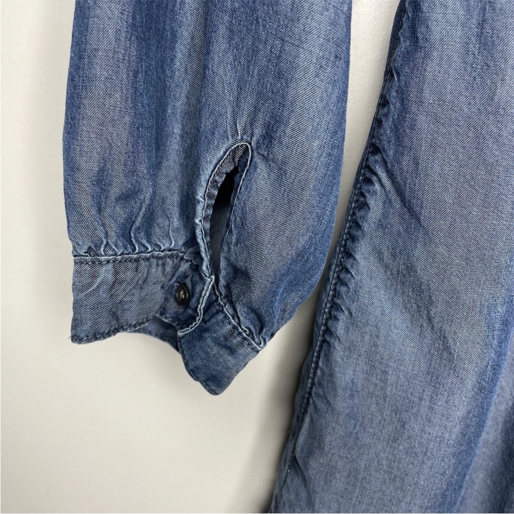 Lands’ End Blue Chambray Tunic Top with 3/4 Button Sleeve. EUC - Picture 10 of 12